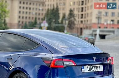 Седан Tesla Model 3 2021 в Харкові