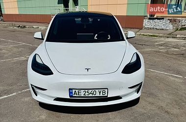 Седан Tesla Model 3 2021 в Верхньодніпровську