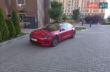 Седан Tesla Model 3 2019 в Одесі