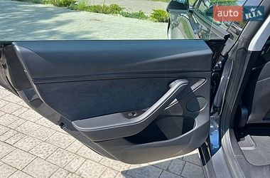 Седан Tesla Model 3 2022 в Львове