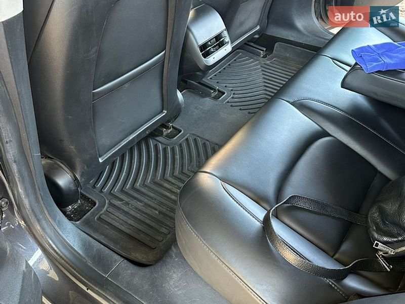Седан Tesla Model 3 2021 в Кривому Розі фото 4 Седан Tesla Model 3 2021 в Кривому Розі