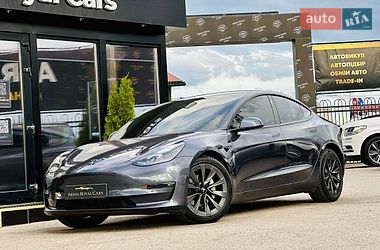Седан Tesla Model 3 2022 в Харкові
