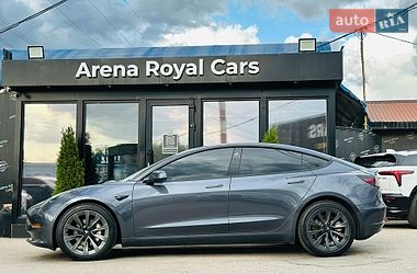 Седан Tesla Model 3 2022 в Харкові