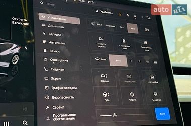 Седан Tesla Model 3 2022 в Харкові