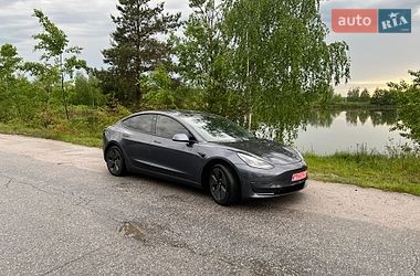 Седан Tesla Model 3 2021 в Калиновке