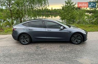 Седан Tesla Model 3 2021 в Калиновке