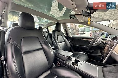 Седан Tesla Model 3 2021 в Кам'янець-Подільському
