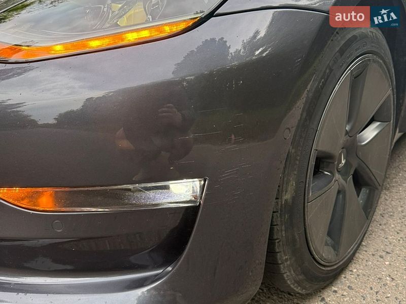 Седан Tesla Model 3 2022 в Кривому Озері
