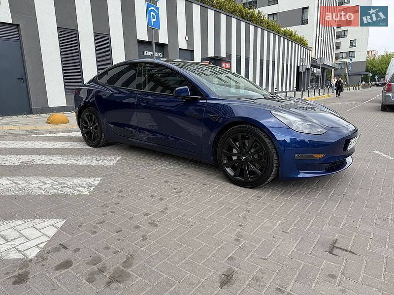 Седан Tesla Model 3 2023 в Львові фото 5 Седан Tesla Model 3 2023 в Львові