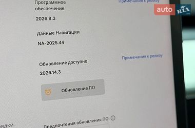 Седан Tesla Model 3 2022 в Кременці