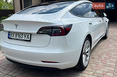 Седан Tesla Model 3 2021 в Хмельницькому
