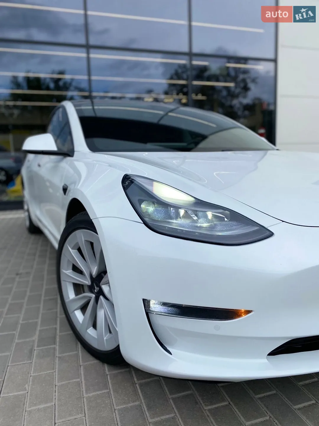 2021 Tesla Model 3 - мініатюра 2