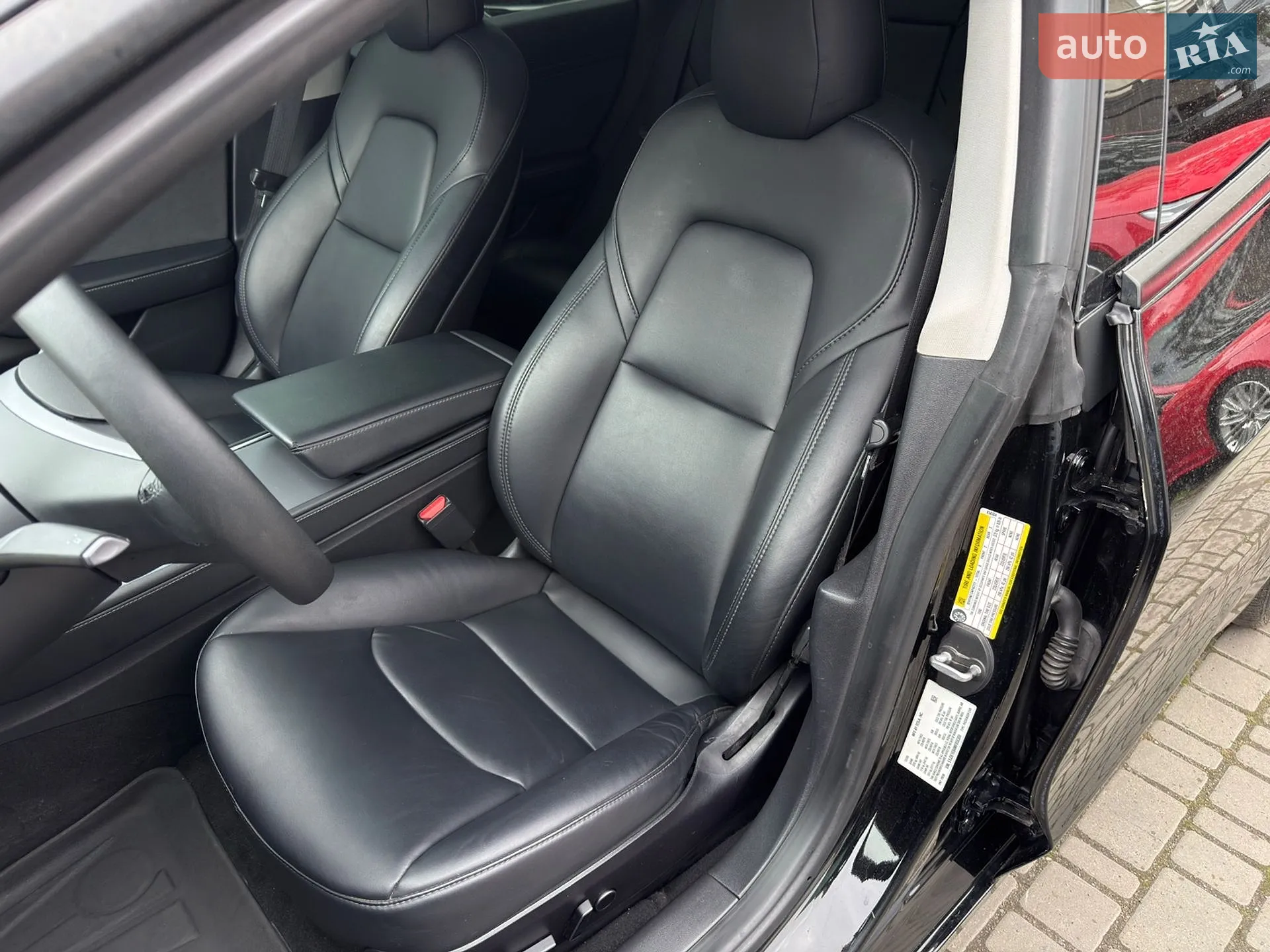 2020 Tesla Model 3 - мініатюра 8