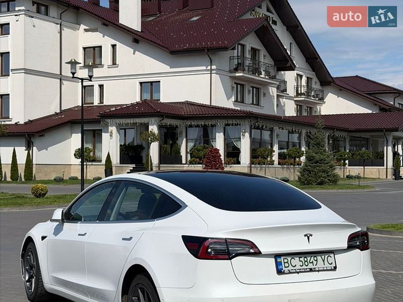 Седан Tesla Model 3 2018 в Львове фото 4 Седан Tesla Model 3 2018 в Львове