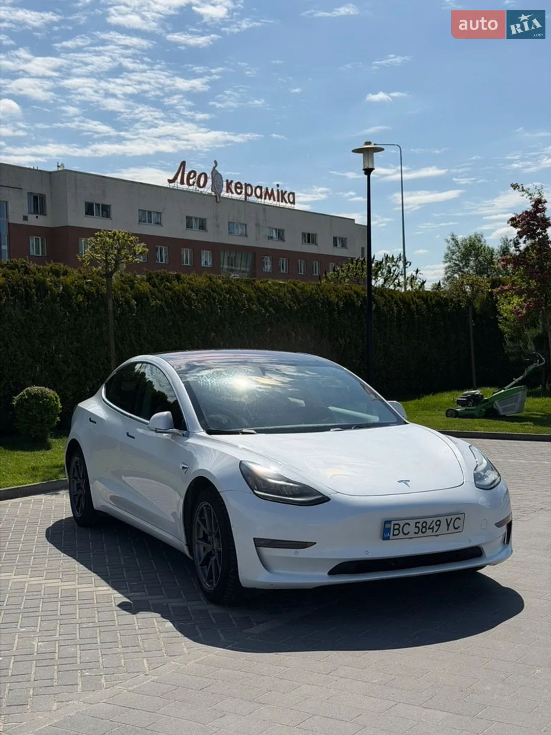 2018 Tesla Model 3 - мініатюра 9