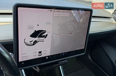 Седан Tesla Model 3 2018 в Львове фото 16 Седан Tesla Model 3 2018 в Львове
