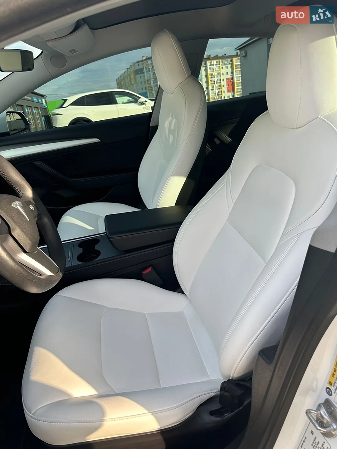 2022 Tesla Model 3 - мініатюра 5