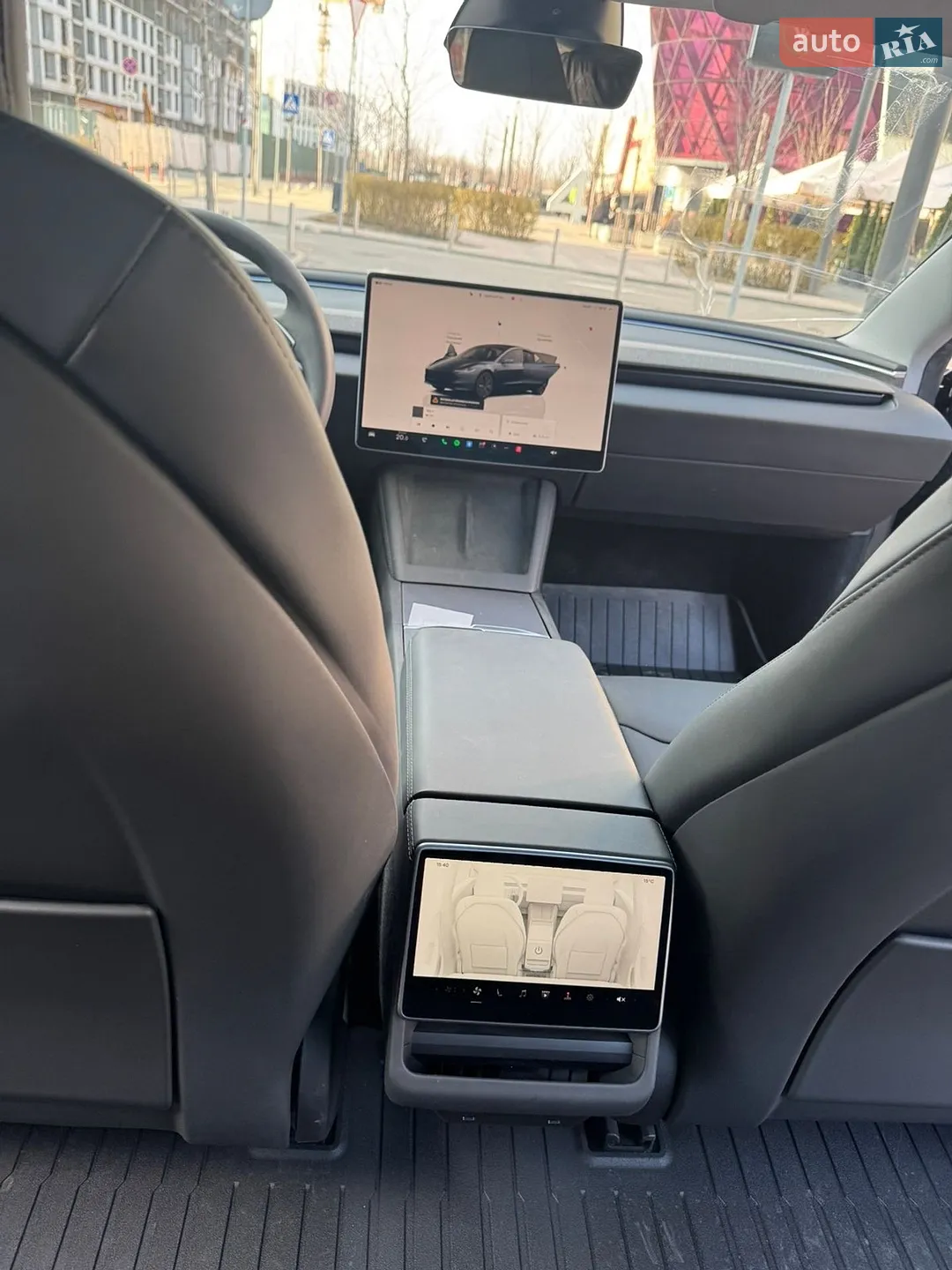2025 Tesla Model 3 - мініатюра 7