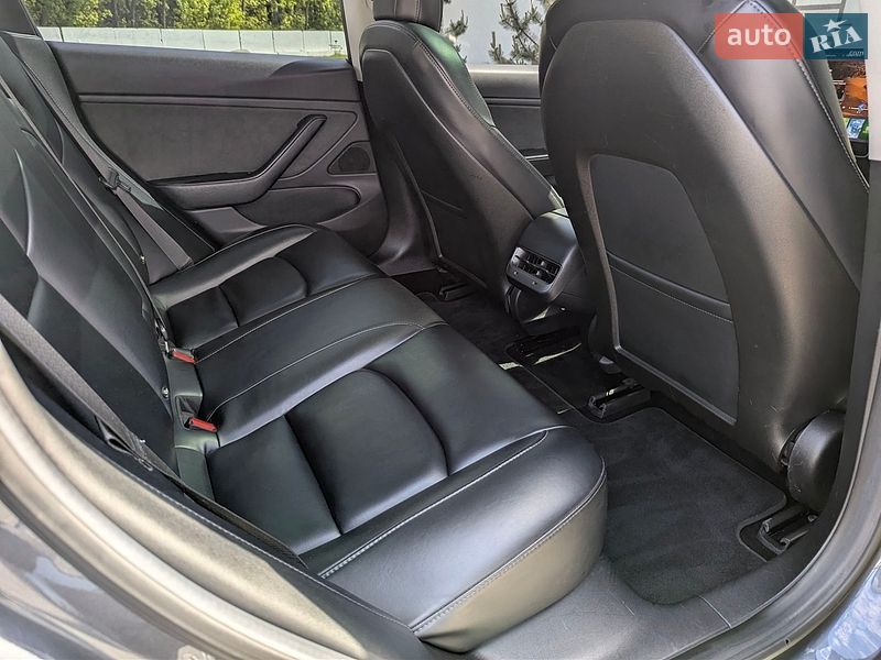 Седан Tesla Model 3 2018 в Луцке фото 17 Седан Tesla Model 3 2018 в Луцке