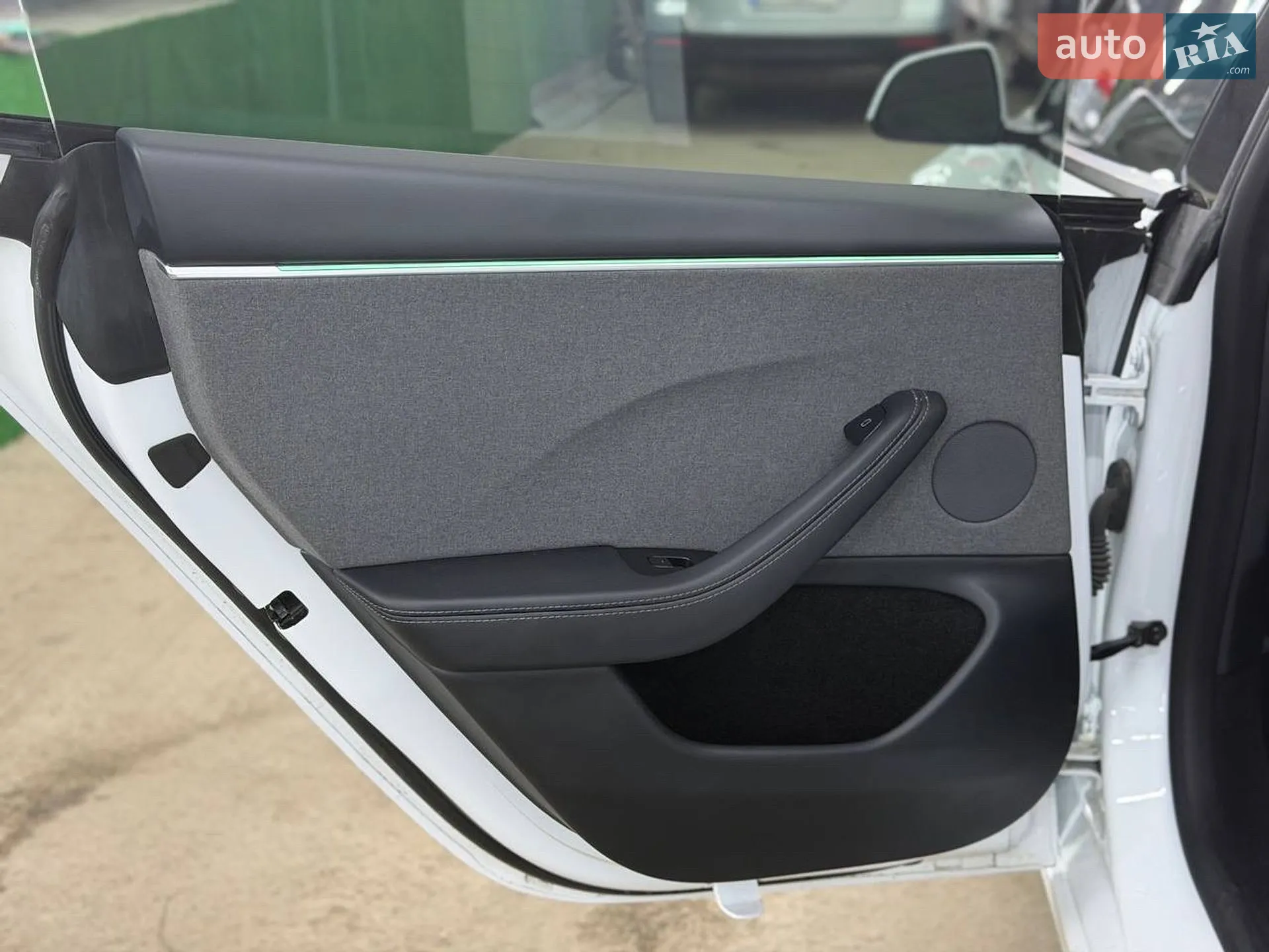 2025 Tesla Model 3 - мініатюра 42