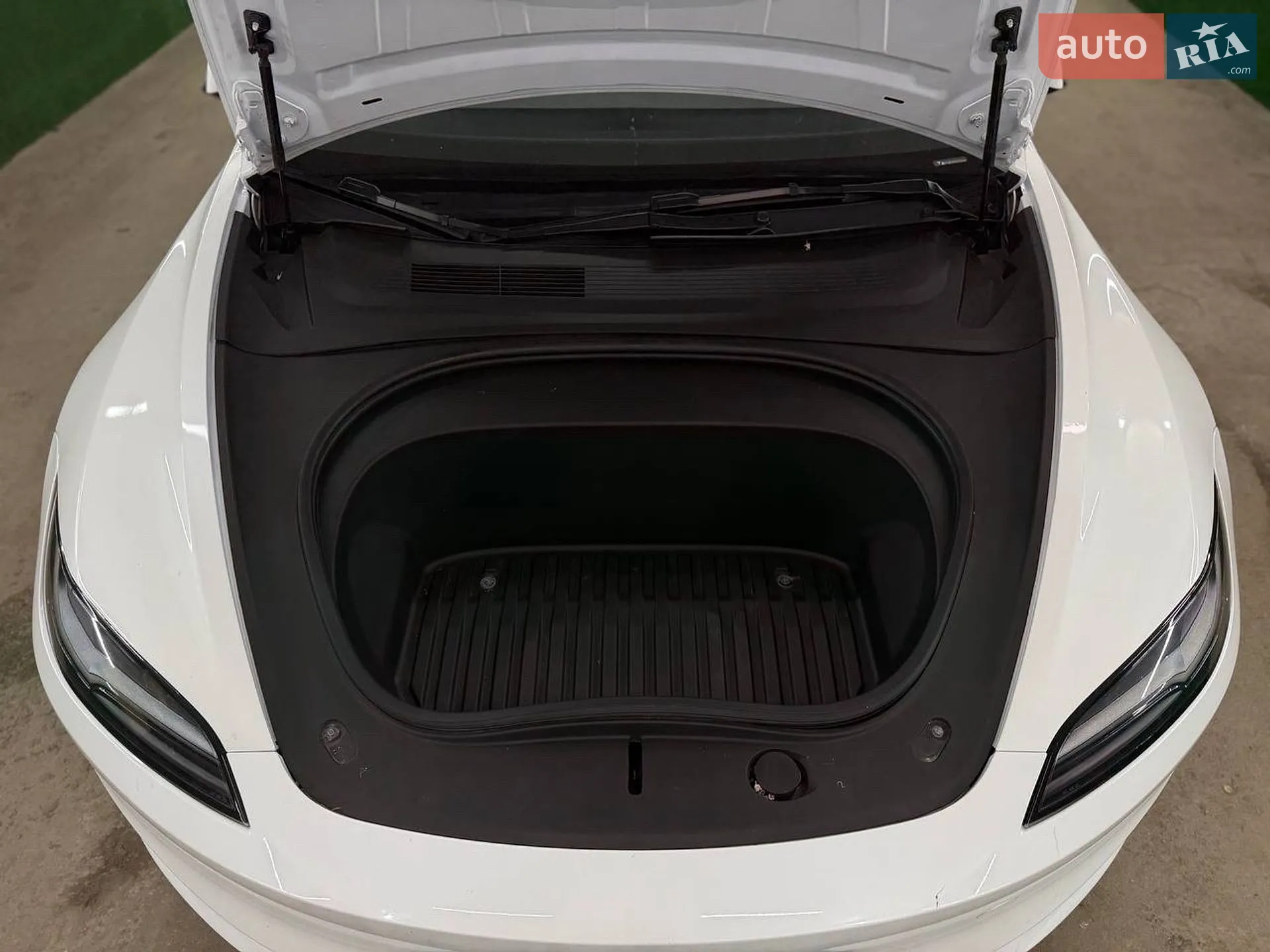 2025 Tesla Model 3 - мініатюра 59