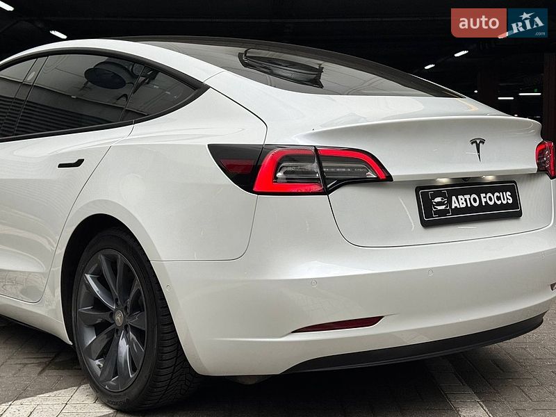 Седан Tesla Model 3 2021 в Києві фото 6 Седан Tesla Model 3 2021 в Києві