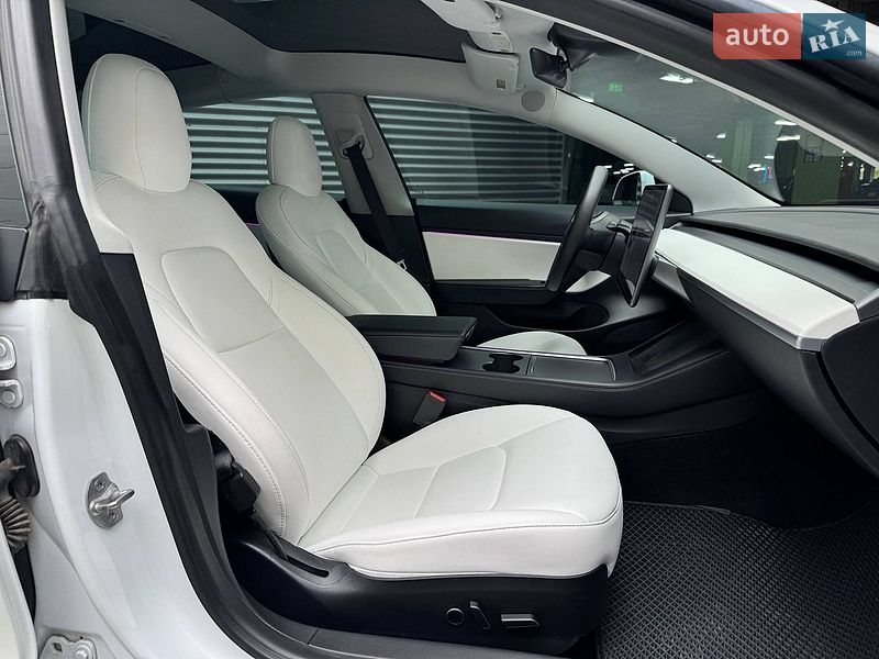 Седан Tesla Model 3 2021 в Києві фото 13 Седан Tesla Model 3 2021 в Києві