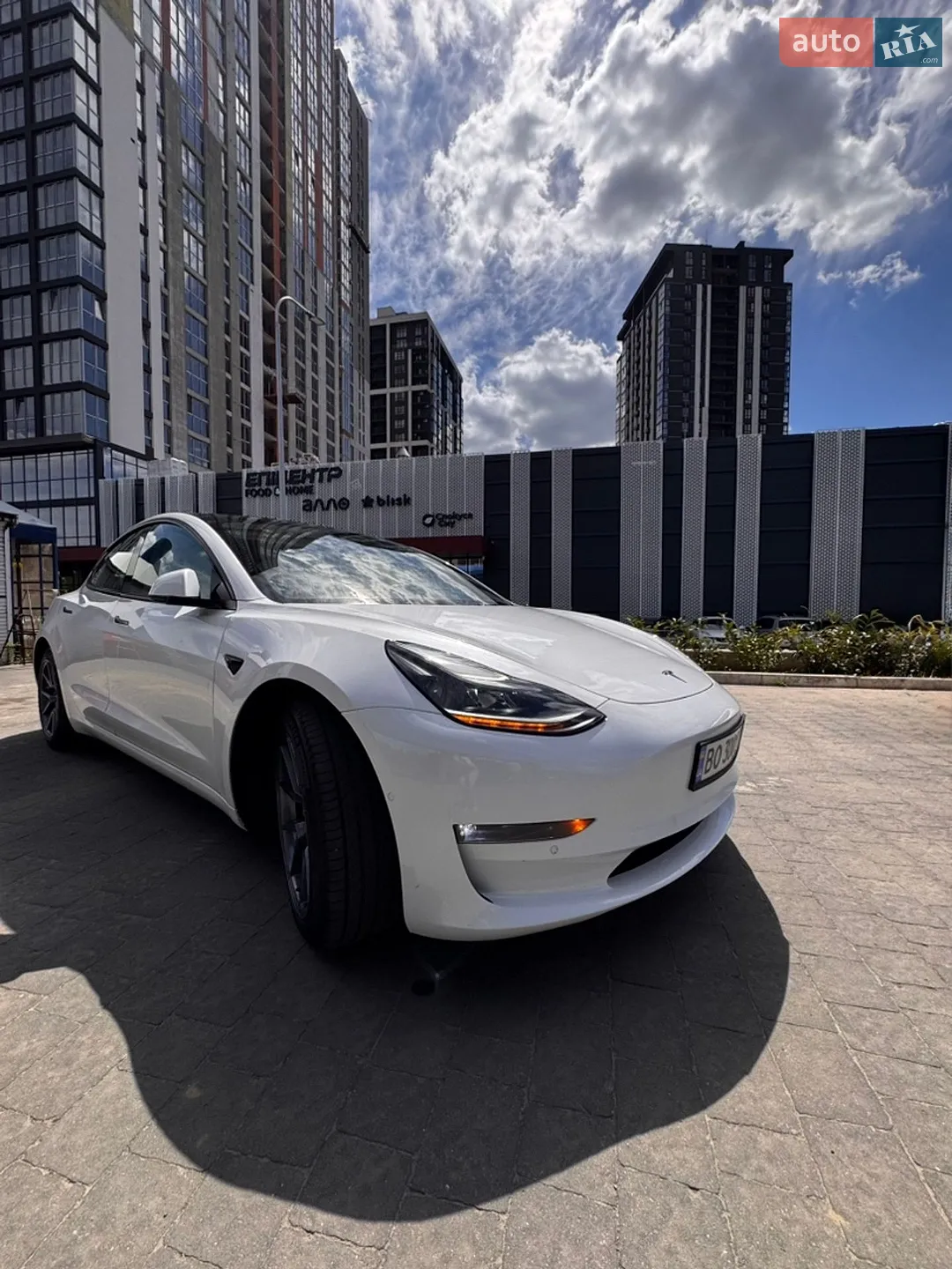 2022 Tesla Model 3 - мініатюра 10