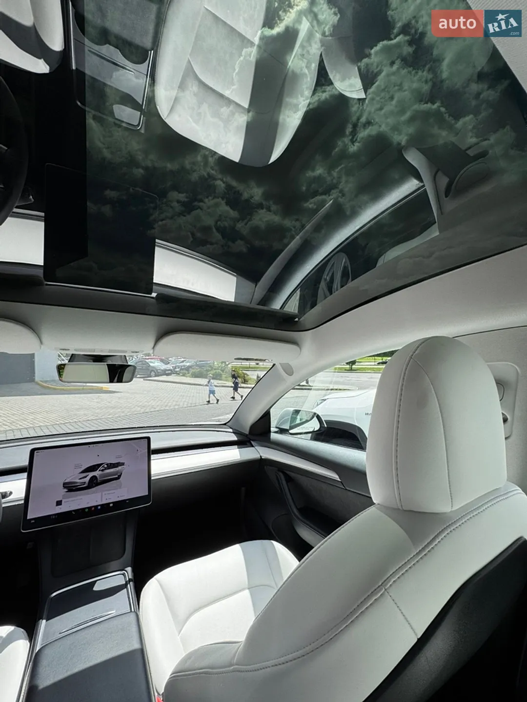 2022 Tesla Model 3 - мініатюра 16