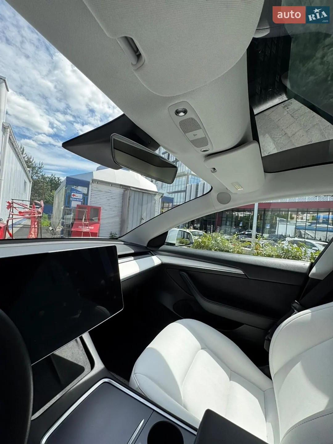 2022 Tesla Model 3 - мініатюра 9