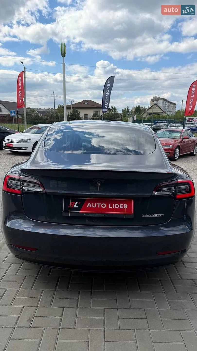 2019 Tesla Model 3 - мініатюра 5