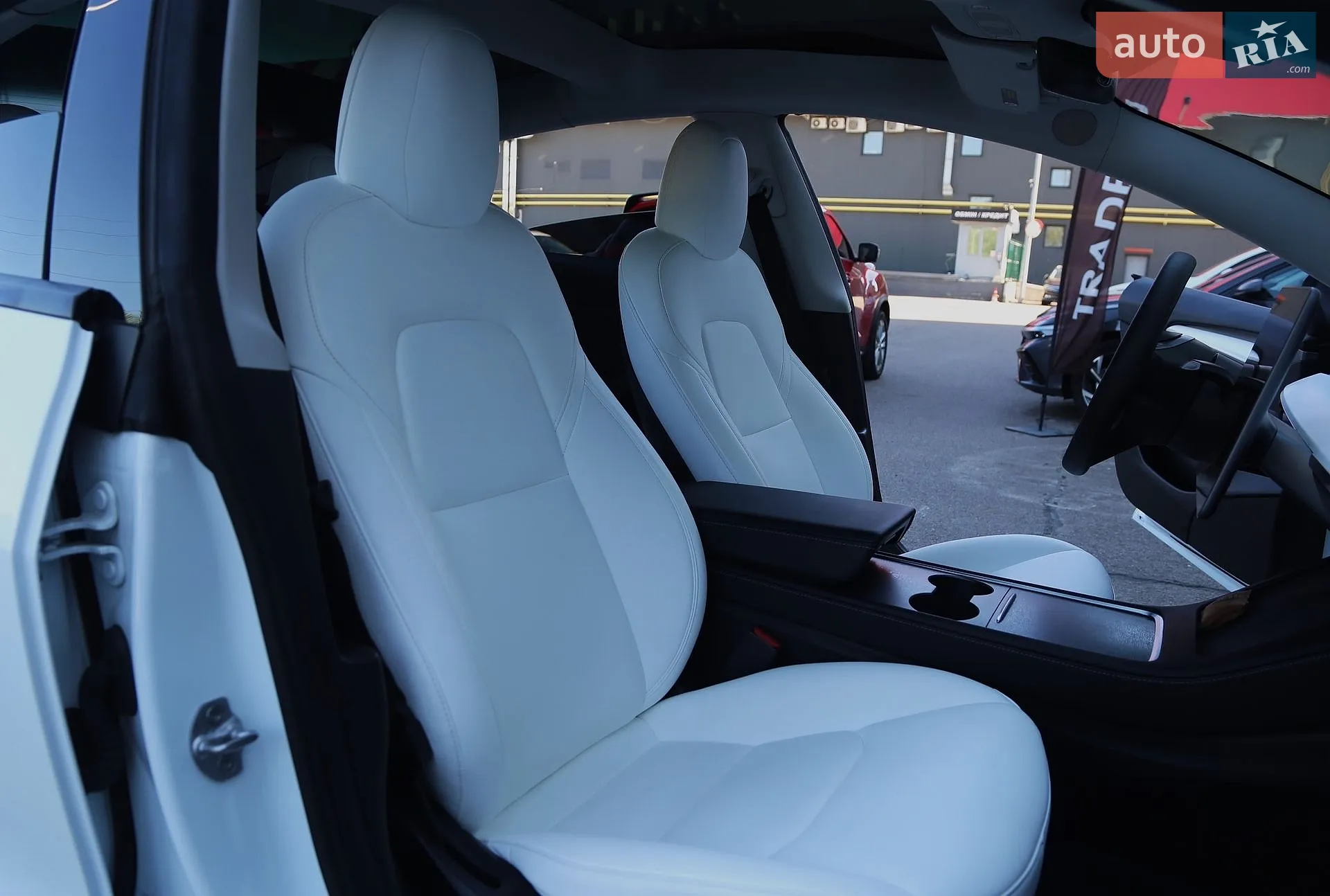 2022 Tesla Model 3 - мініатюра 12