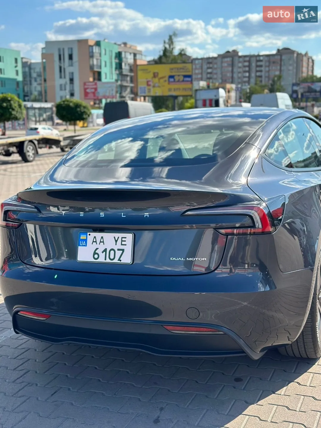 2024 Tesla Model 3 - мініатюра 10