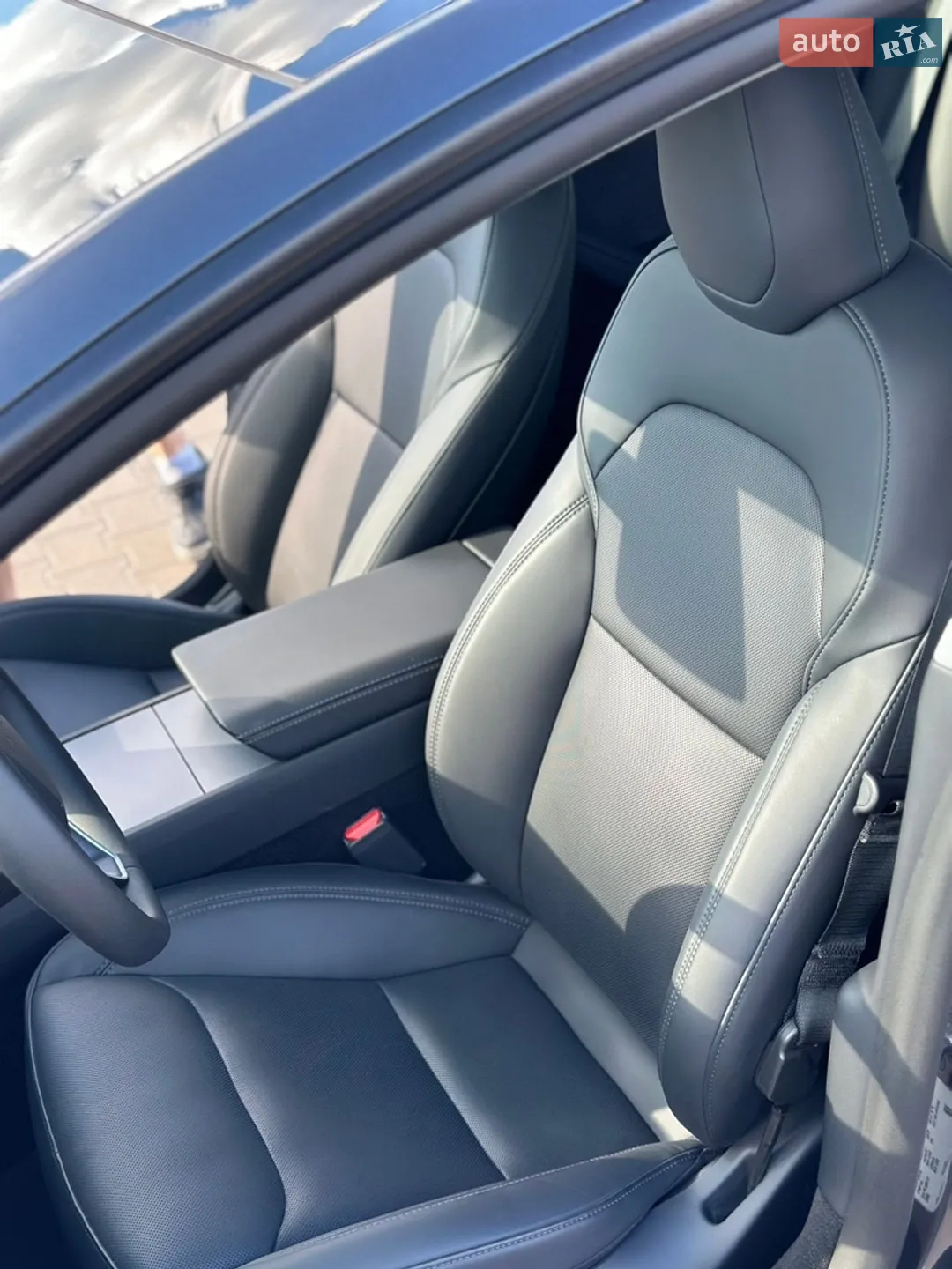 2024 Tesla Model 3 - мініатюра 17