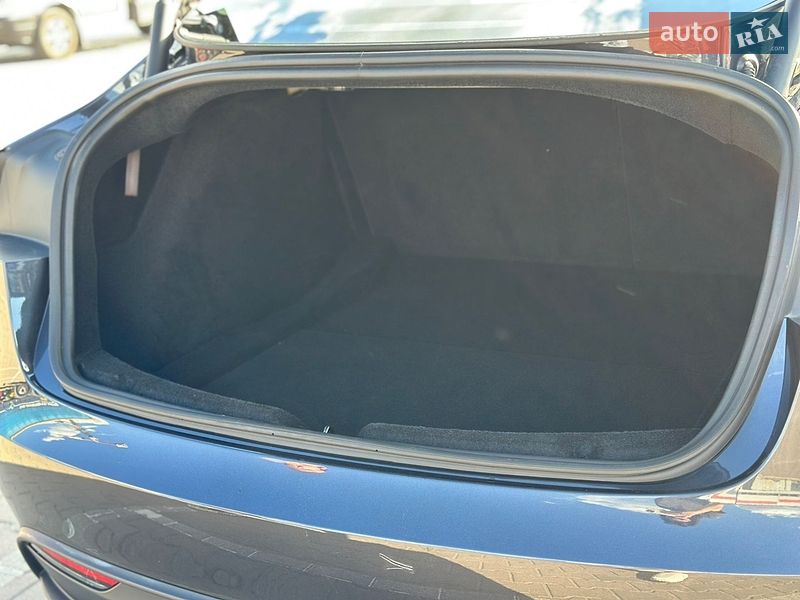 Седан Tesla Model 3 2024 в Софиевской Борщаговке