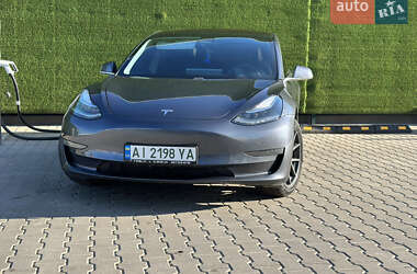 Седан Tesla Model 3 2018 в Святопетровское