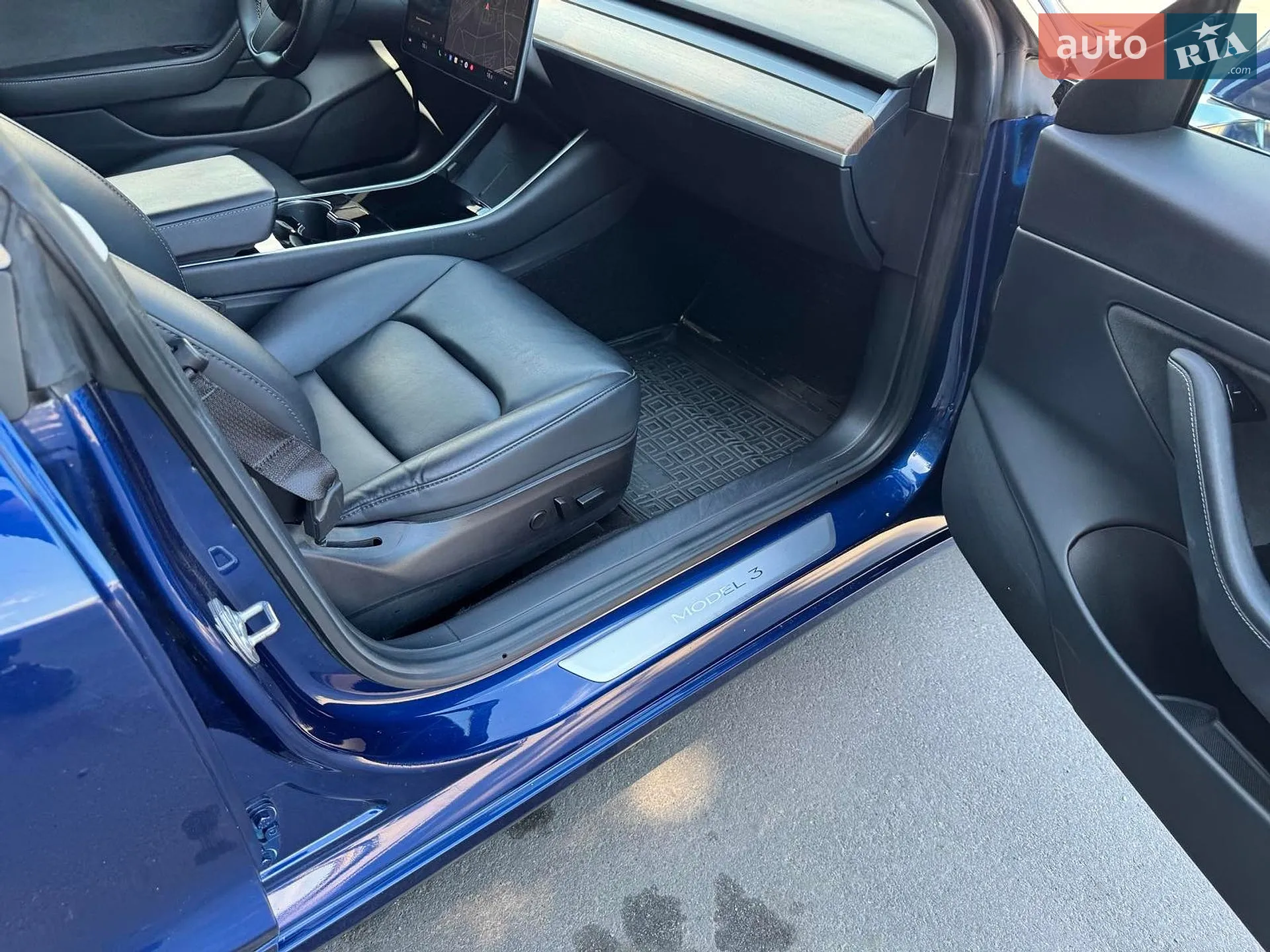 2020 Tesla Model 3 - мініатюра 25