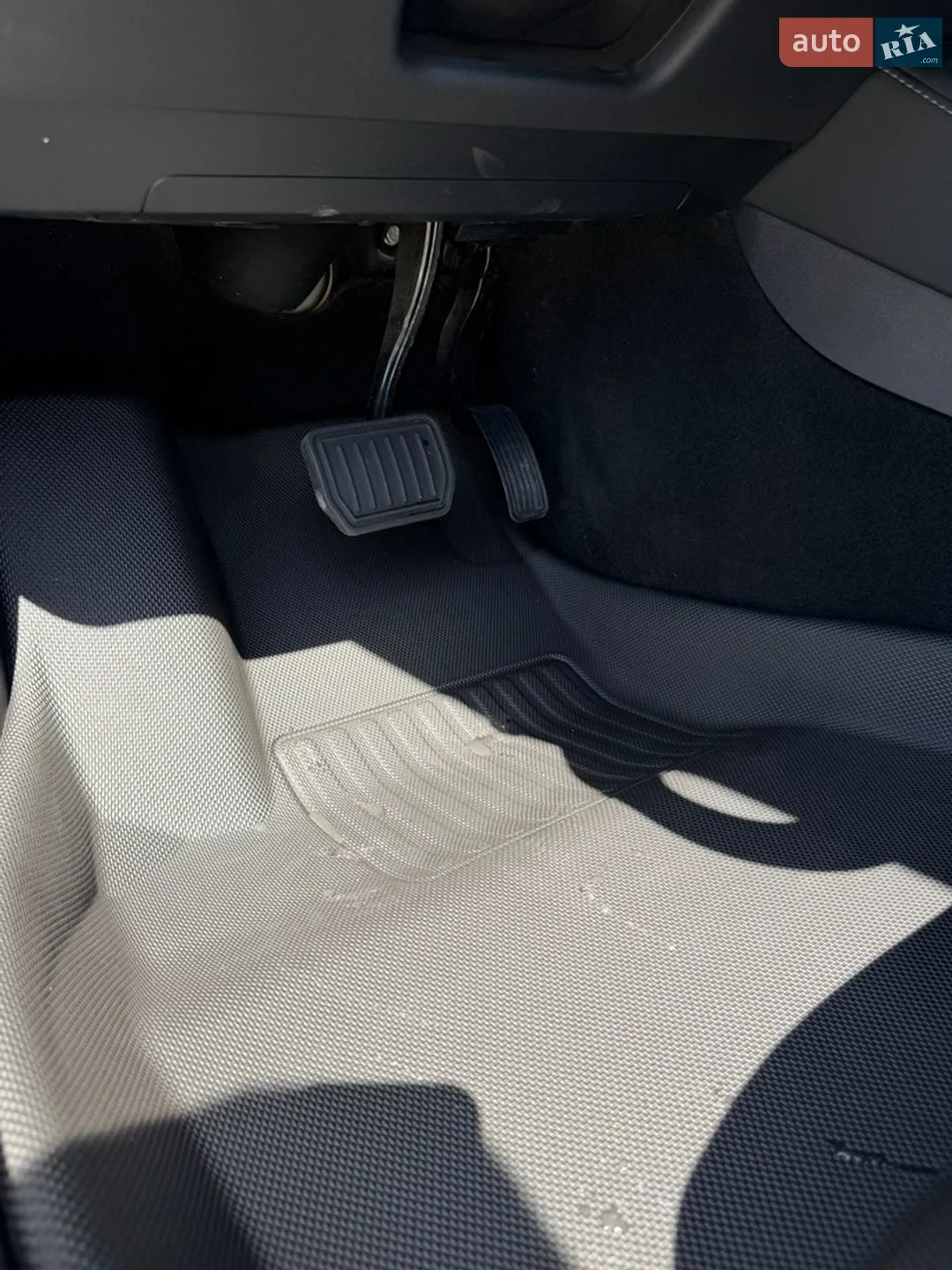 2021 Tesla Model 3 - мініатюра 28