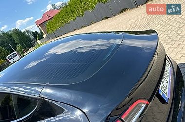 Седан Tesla Model 3 2022 в Стрые