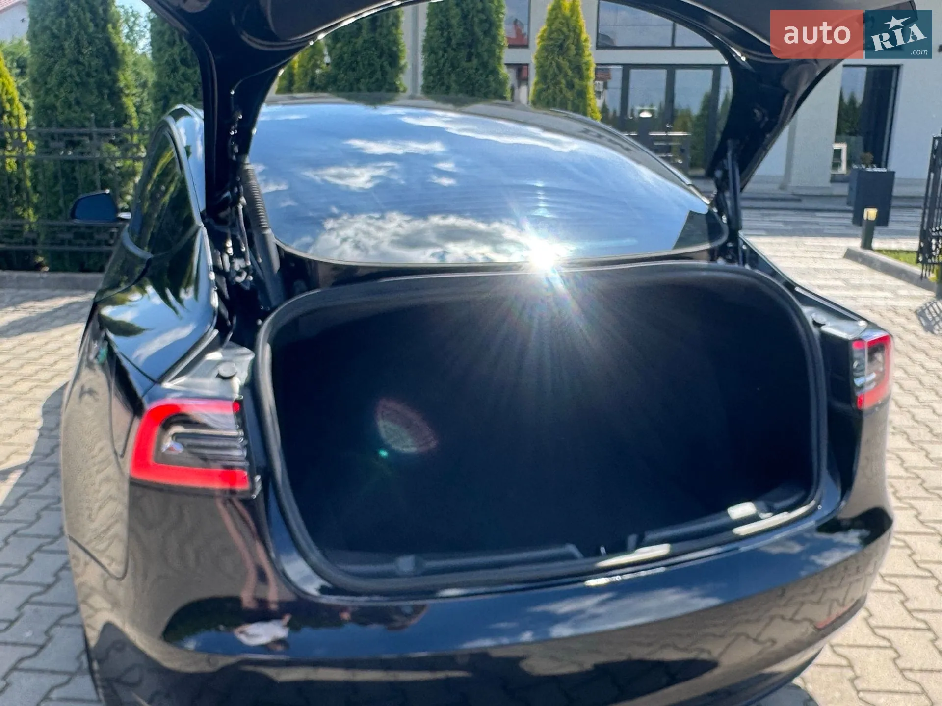 2022 Tesla Model 3 - мініатюра 36