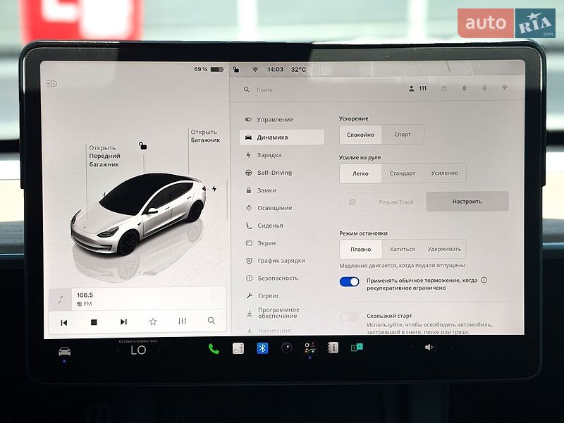 Седан Tesla Model 3 2023 в Киеве