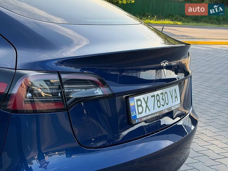 Седан Tesla Model 3 2021 в Кам'янець-Подільському