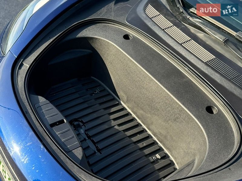 Седан Tesla Model 3 2021 в Кам'янець-Подільському