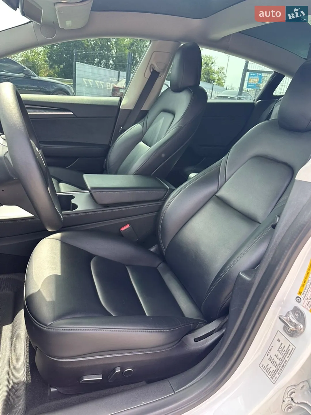 2021 Tesla Model 3 - мініатюра 10
