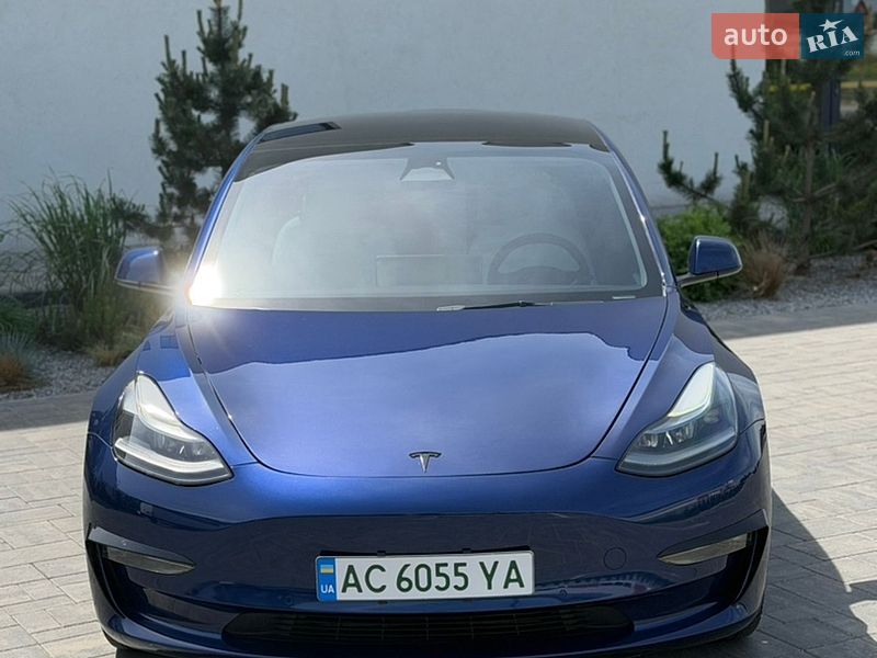 Седан Tesla Model 3 2022 в Луцьку фото 2 Седан Tesla Model 3 2022 в Луцьку