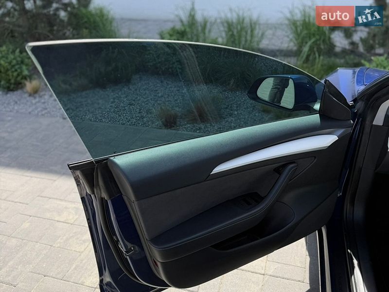 Седан Tesla Model 3 2022 в Луцьку фото 11 Седан Tesla Model 3 2022 в Луцьку