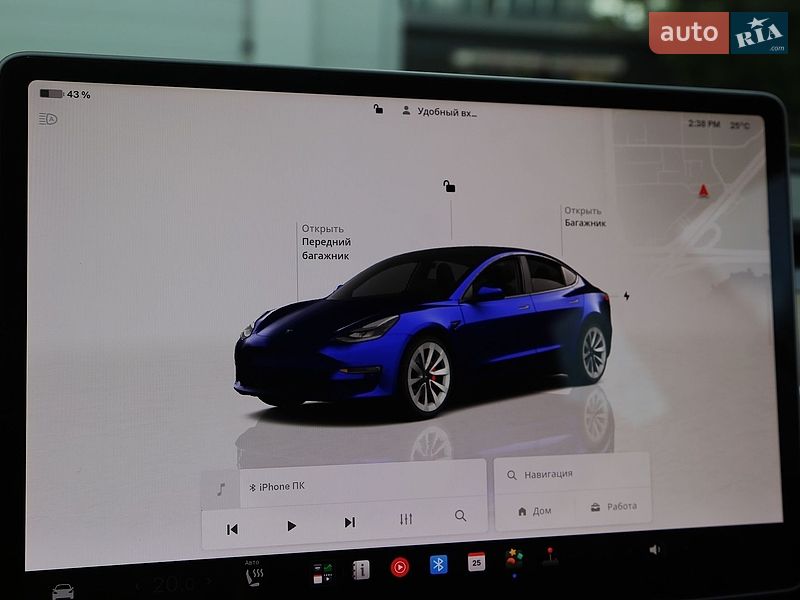 Седан Tesla Model 3 2023 в Києві
