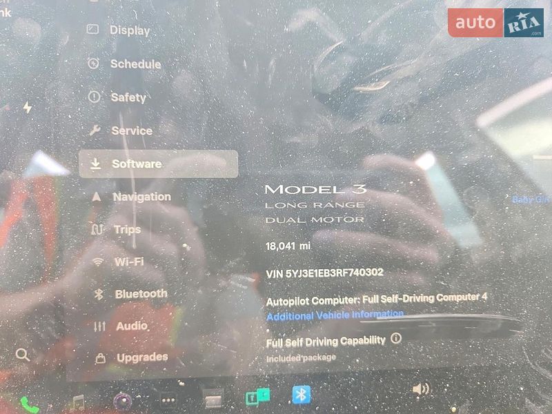Седан Tesla Model 3 2024 в Львове