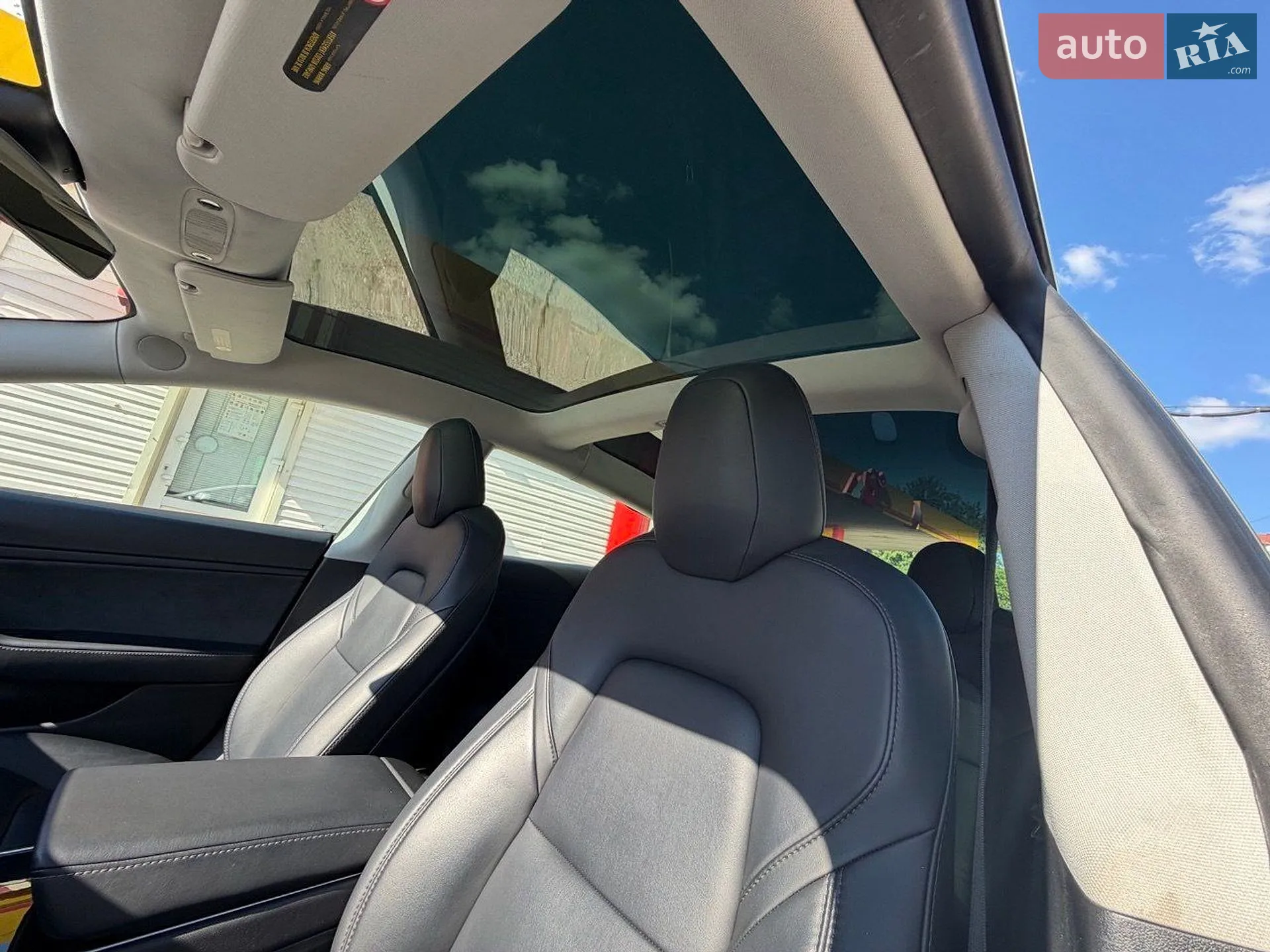 2020 Tesla Model 3 - мініатюра 31