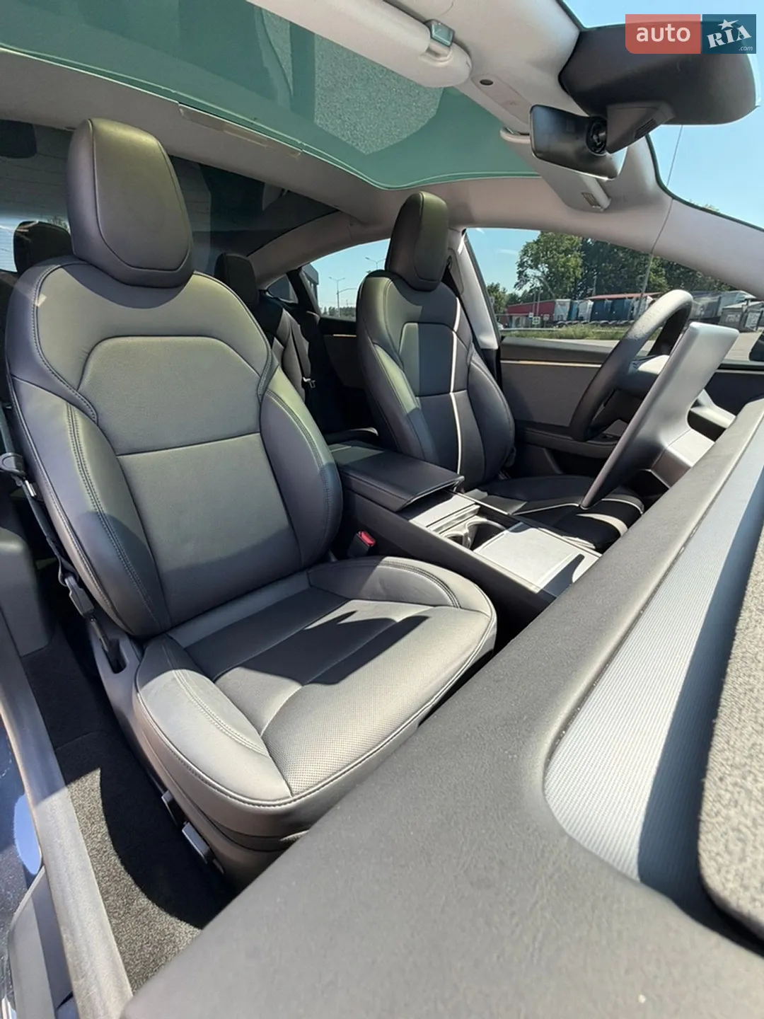 2024 Tesla Model 3 - мініатюра 8